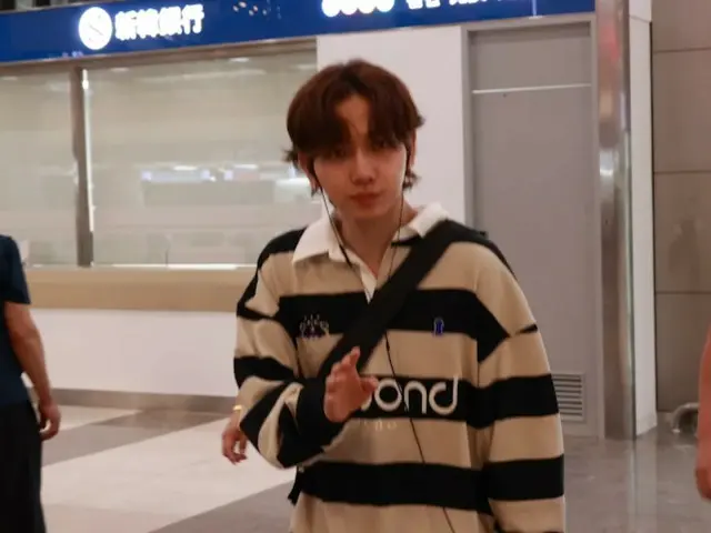 明在熙（BOYNEXTDOOR）12日上午在金浦国际机场出发前往日本