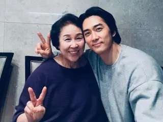 演员宋承昊取消采访后首次更新社交媒体，表达对已故母亲的思念