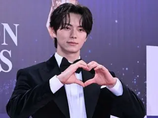 凭借《暴君主厨》一炮而红的演员李彩民在香港粉丝见面会后，突然取消了原定的台湾粉丝见面会。