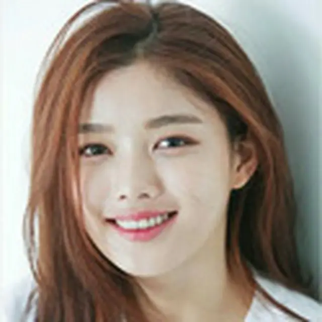 Kim You Jung（ペク・アジン）