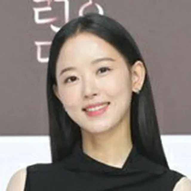 Kang HanNa（カン・モクジュ）