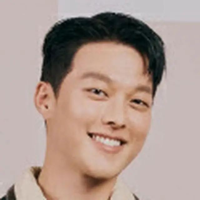 Jang Ki Yong（コン・ジヒョク）