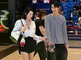 金惠秀和尹相铉的眼神默契让人忘记了31岁的年龄差距♡