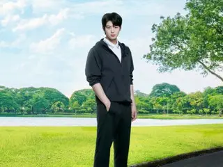 ASTRO 车银优的外貌在清新的自然环境中更加闪耀