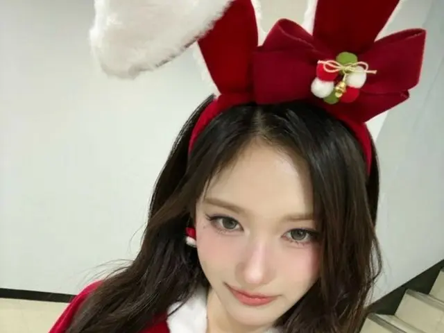 IVE成员李瑞从SBS《人气歌谣》主持人的位置上毕业……“我多年的梦想终于实现了，我感到非常开心”