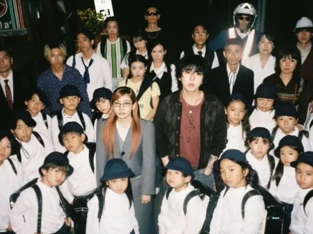 ZICO（Block B）和YOASOBI成员ikra（生田梨良）公开了“DUET”的概念照……将于20日在“MMA”进行首场演出。